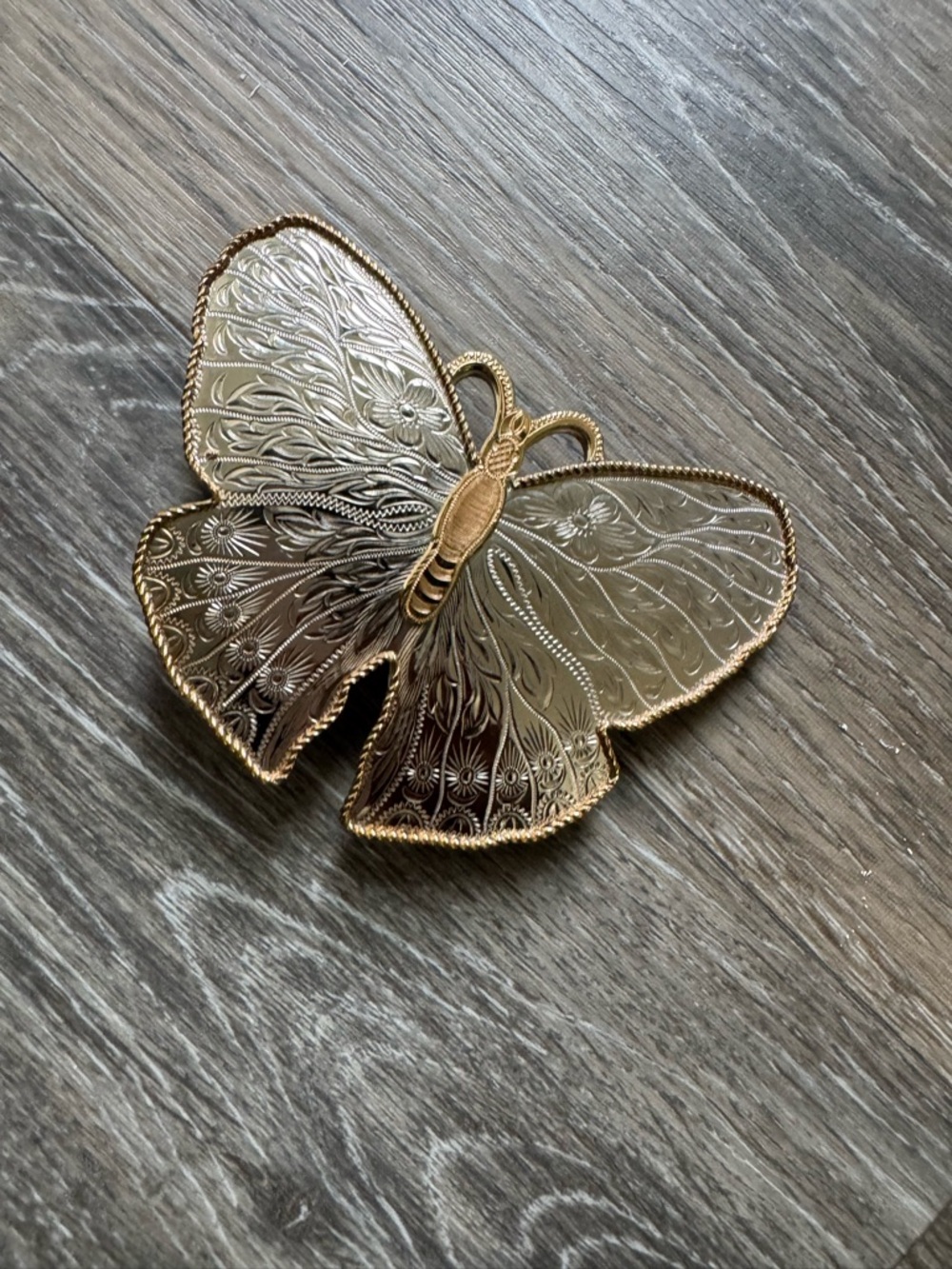 Montana Silversmiths Butterfly belt buckle